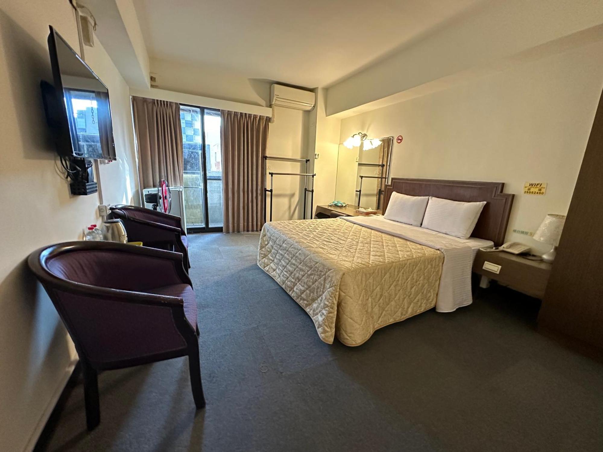 Chian Huei Business Hotel Тайбэй Экстерьер фото