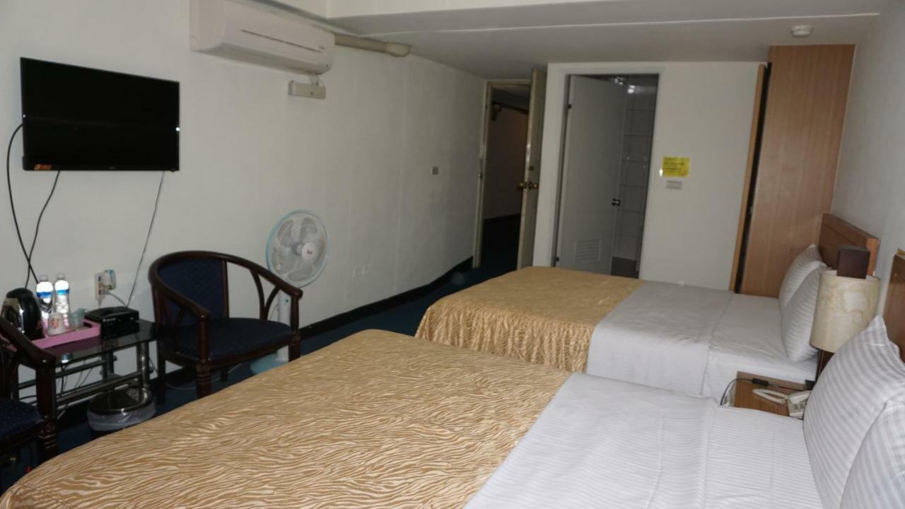 Chian Huei Business Hotel Тайбэй Экстерьер фото