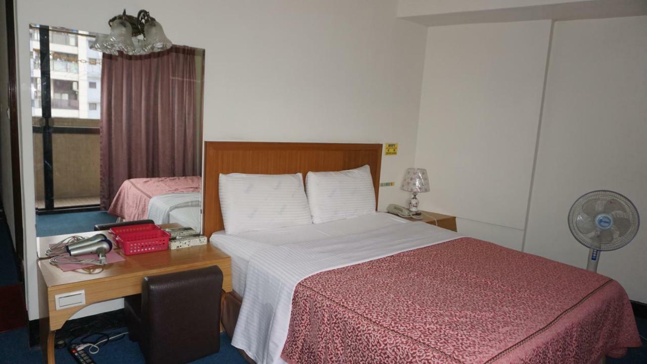 Chian Huei Business Hotel Тайбэй Экстерьер фото