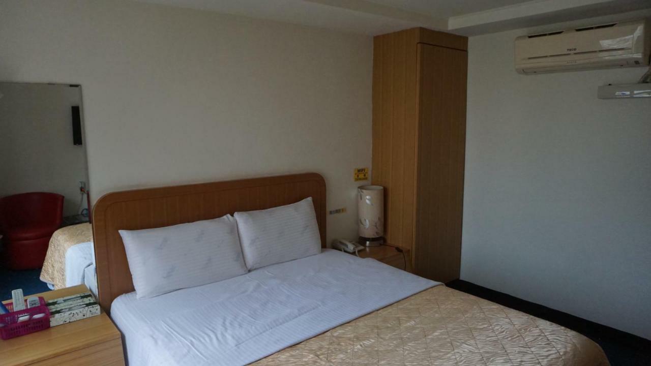 Chian Huei Business Hotel Тайбэй Экстерьер фото